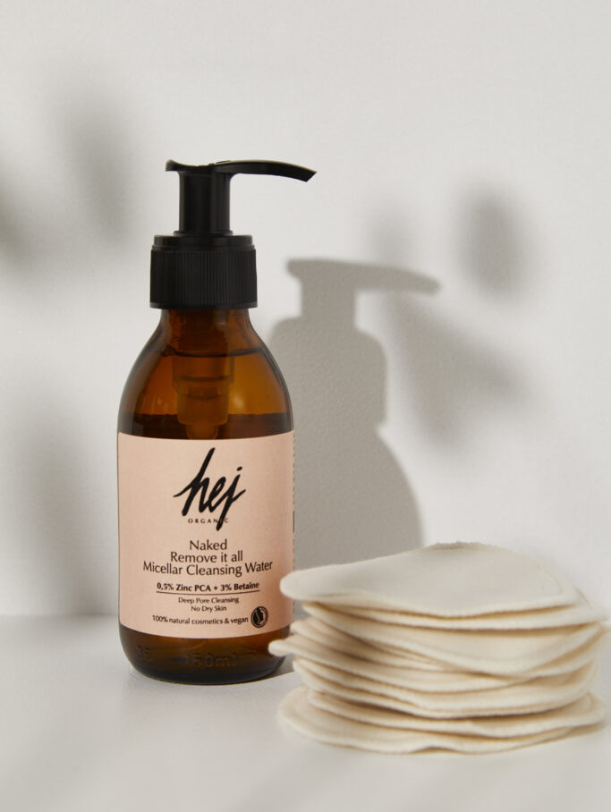 Naked Remove It All Cleansing Water