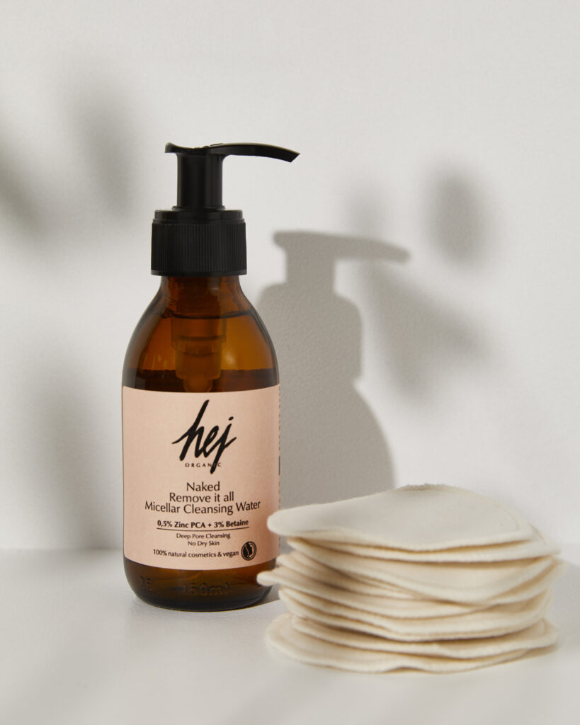 Naked Remove It All Cleansing Water