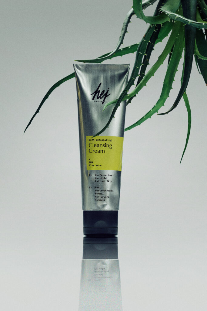Soft Exfoliating Cleansing Cream | AHA Cleansing & Peeling Cream